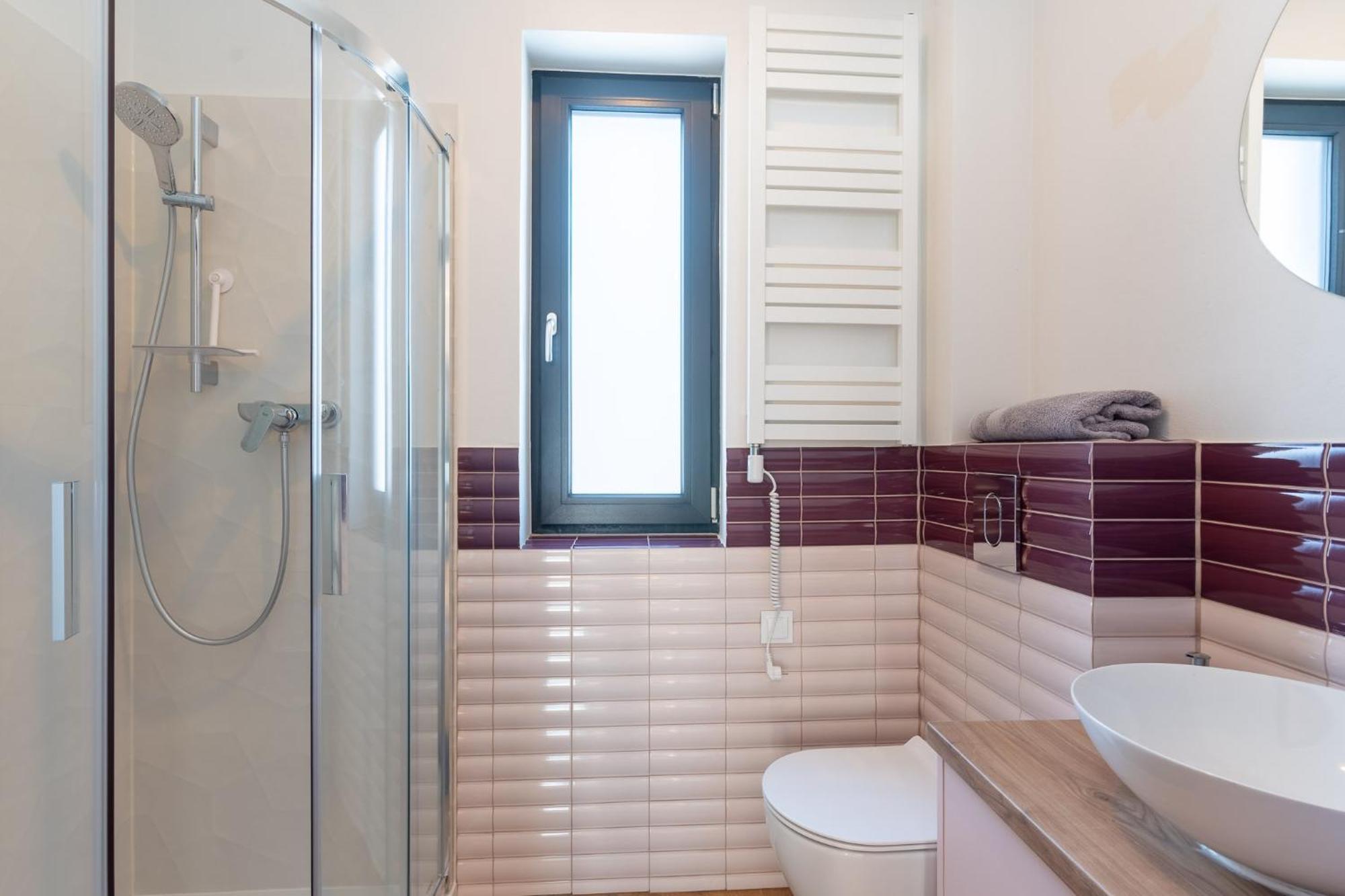 Zielona Zaba Hotel Derc Bagian luar foto