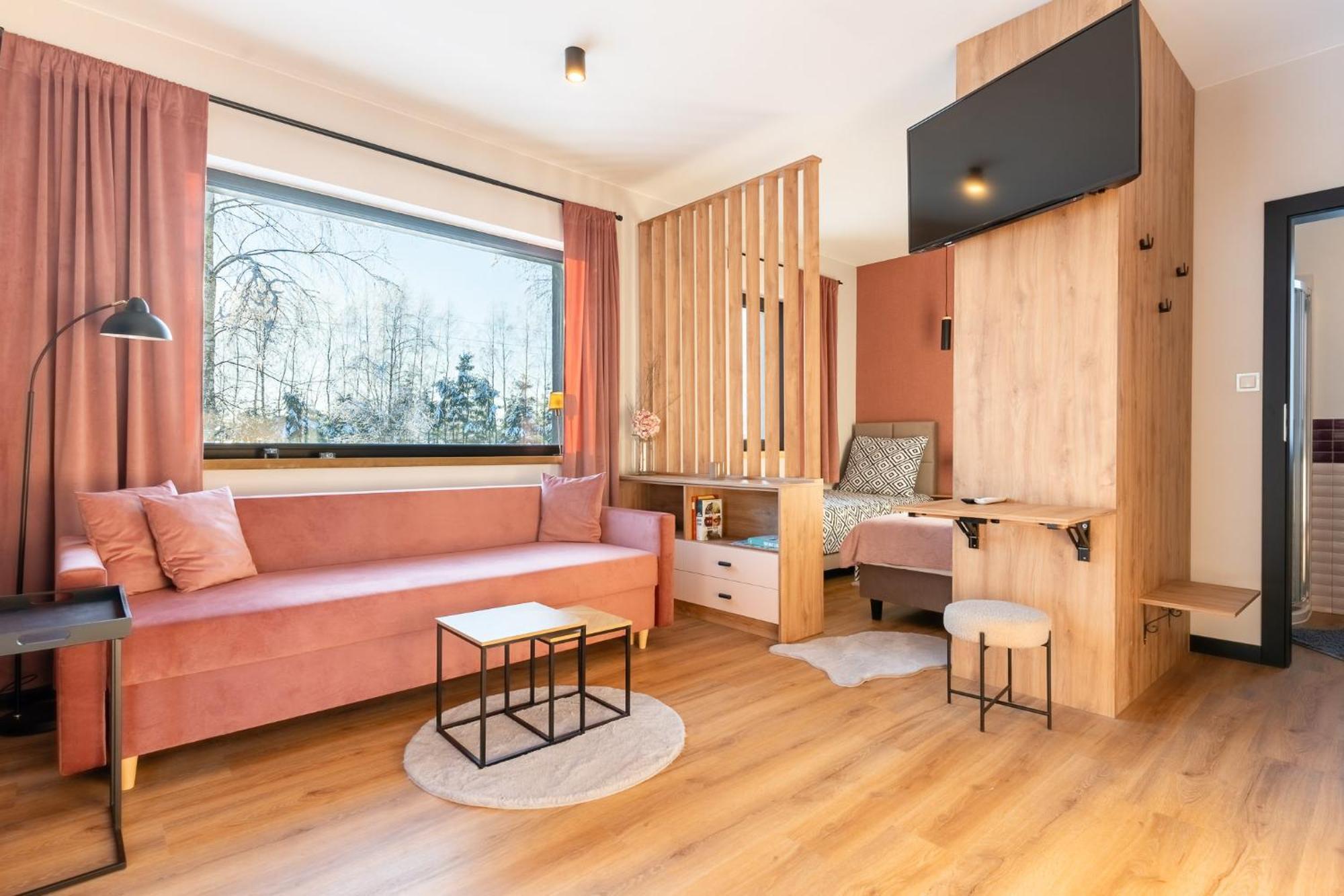 Zielona Zaba Hotel Derc Bagian luar foto